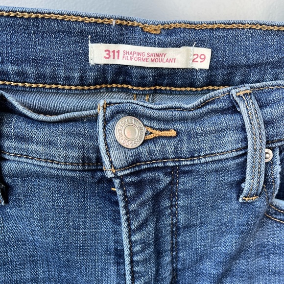 Levi 311 Jeans - Picture 2 of 6